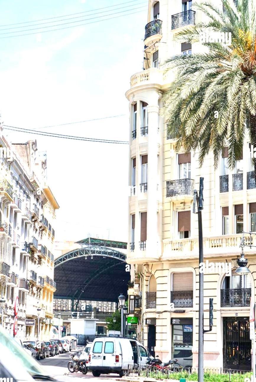El Palacete Gran Via Valencia Exterior foto